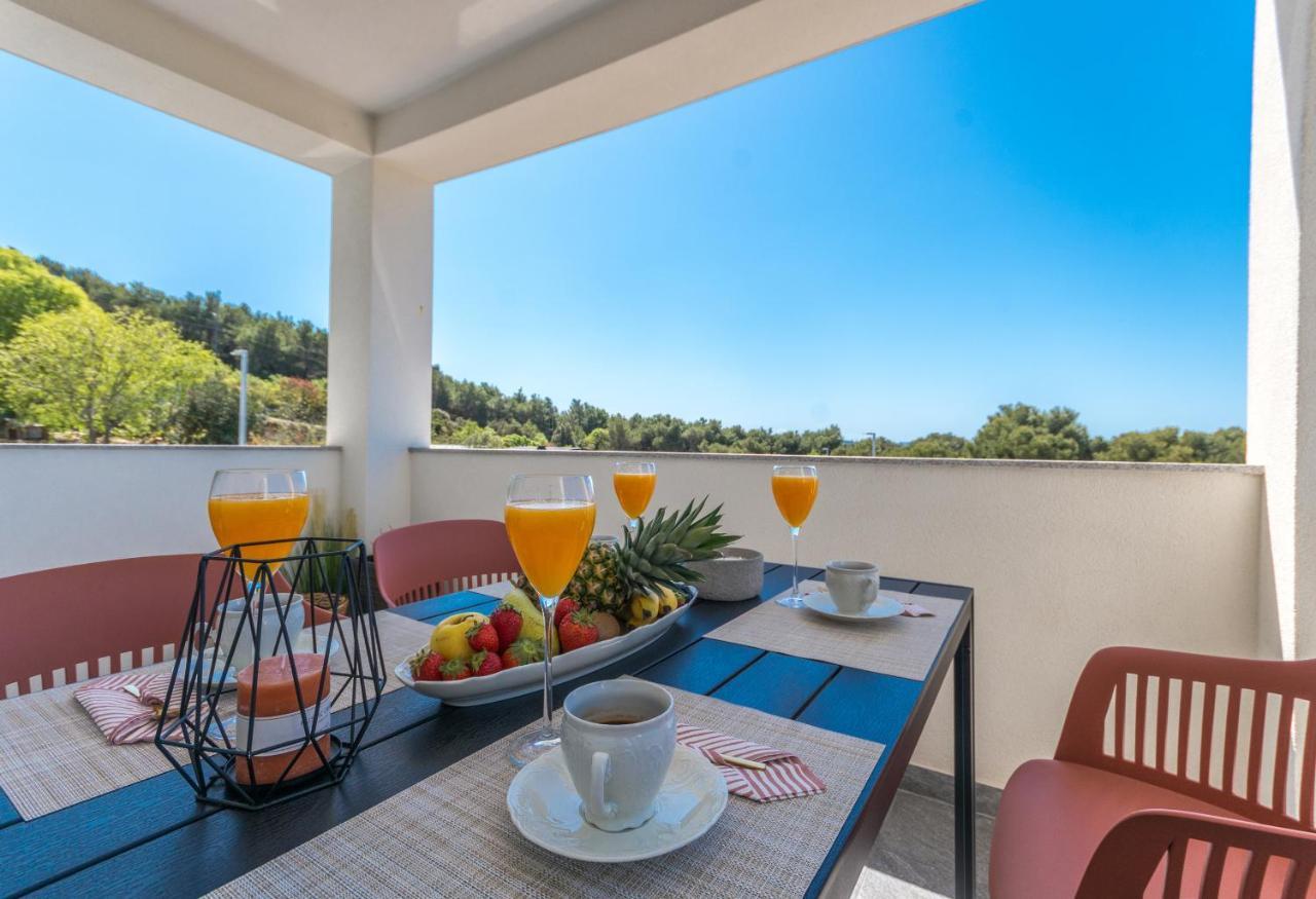 Marilu Luxury Apartments Drage Exterior photo